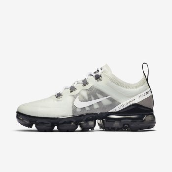 Nike Air VaporMax 2019 - Női Utcai Cipő - Metal/Fekete/Fehér